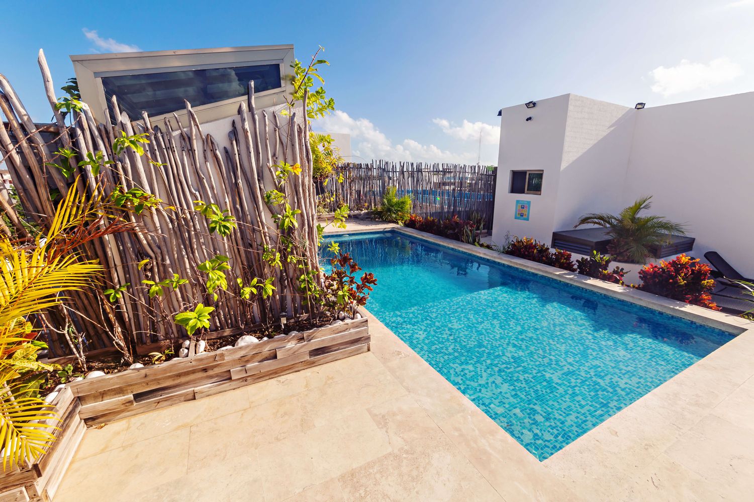 Mararena Condos