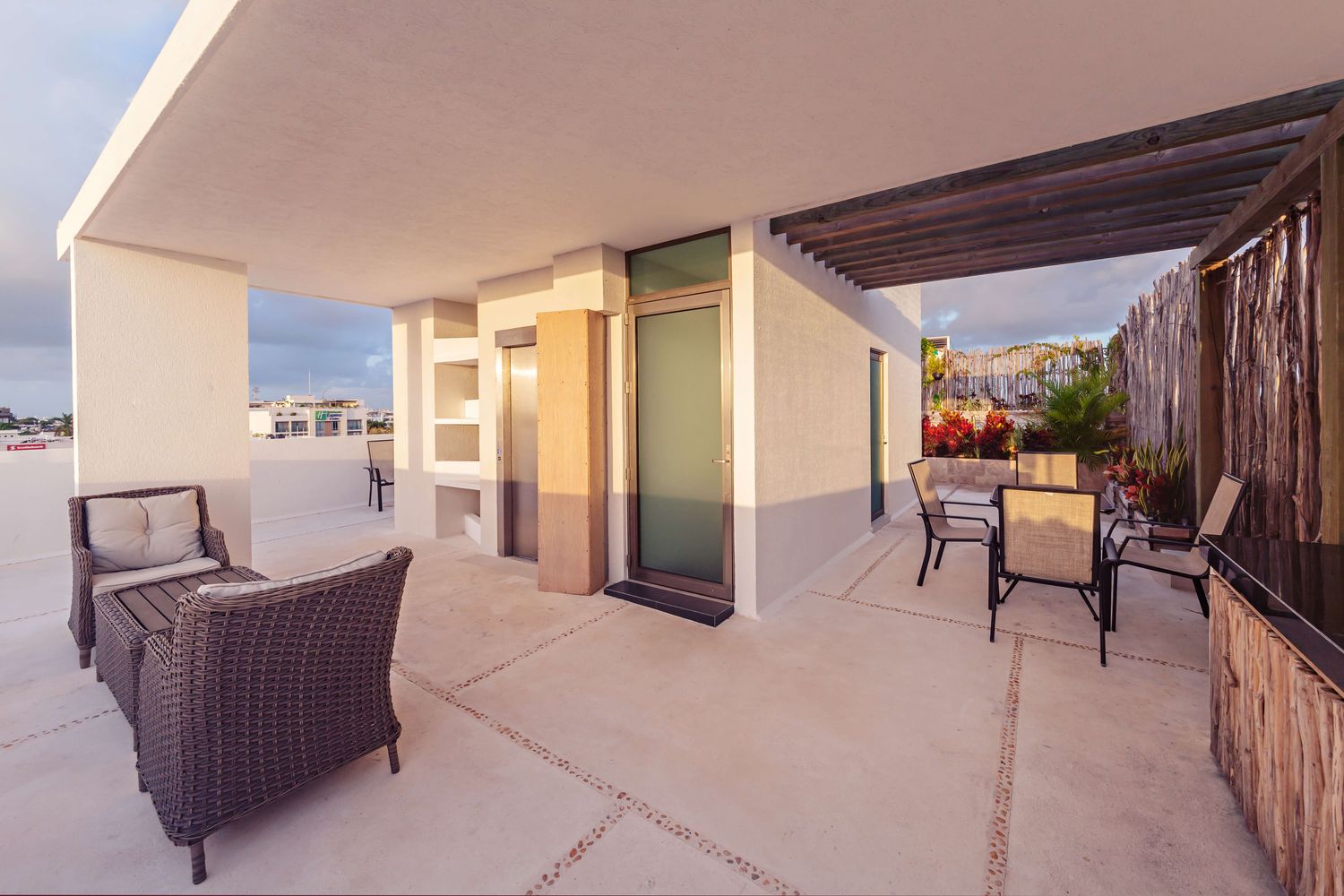 Mararena Condos